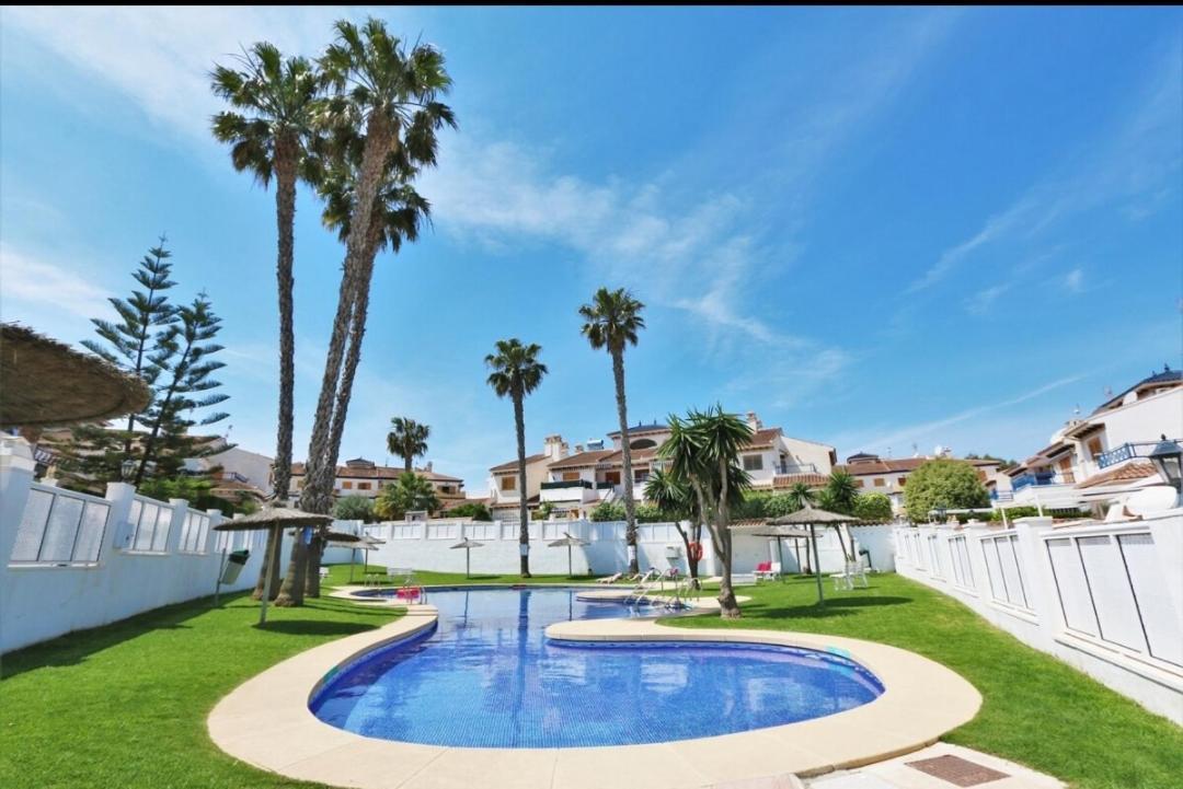 Chalet Adosado En Riomar-3, Urbanizacion Residencial Privada Torre de la Horadada Exteriör bild